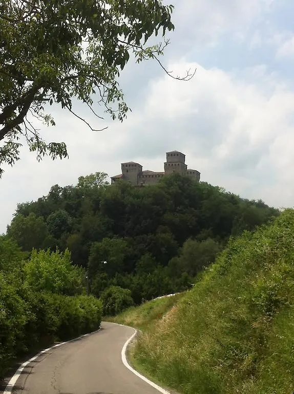 Country house La Locanda Del Borgo Torrechiara