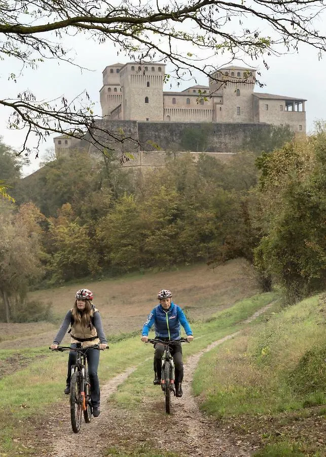 La Locanda Del Borgo Torrechiara 0*,  Italy